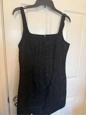 Black Textured Sleeveless Shift Dress